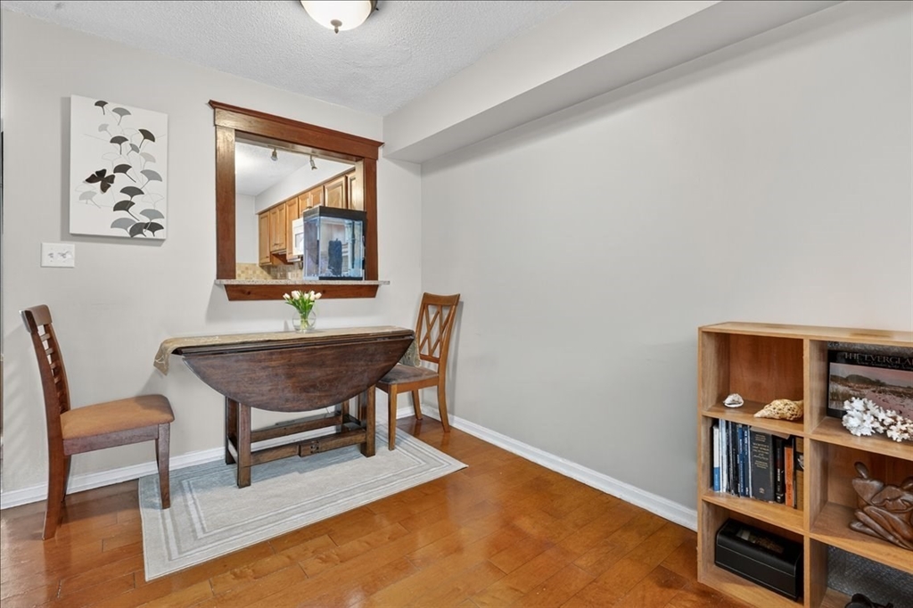 18 Beal's Cove Road, Unit F Hingham, MA 02043 - Photo 6 of 27