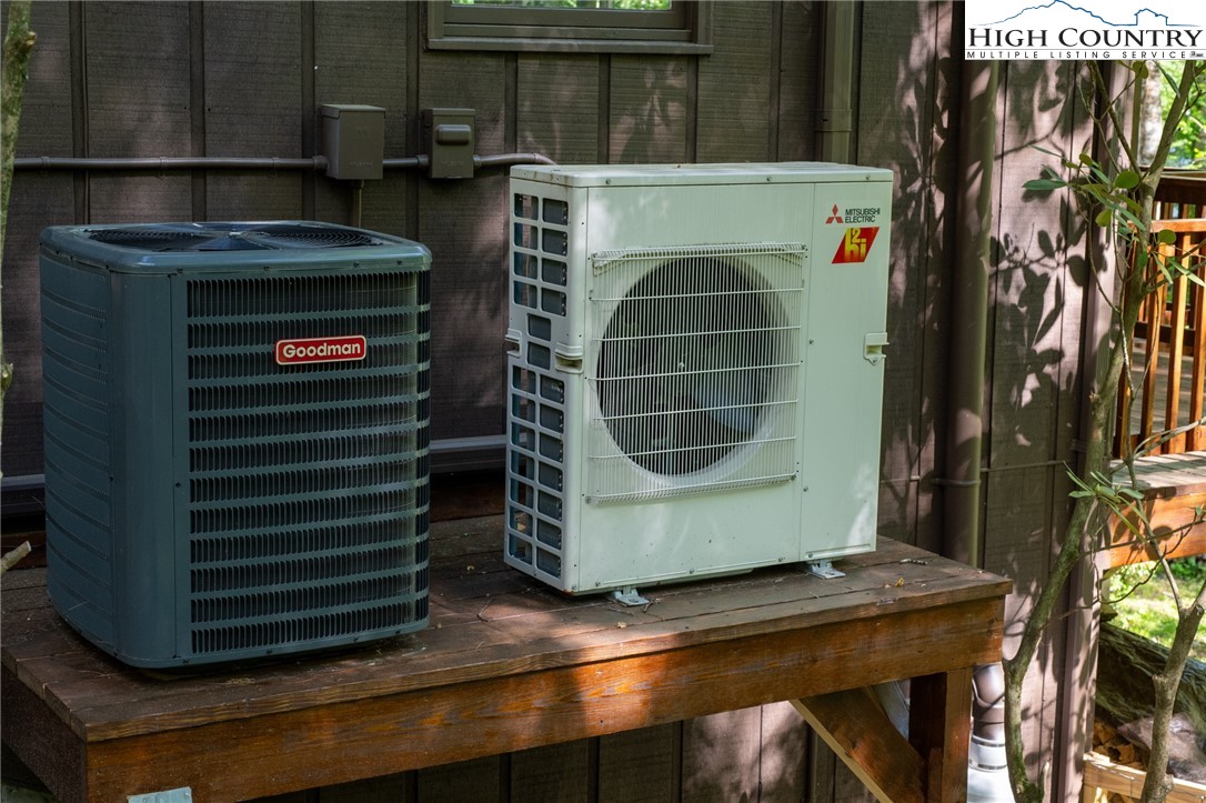 219 Hillandale Drive Boone, NC 28607 - Photo 33 of 33 a view of washer and dryer