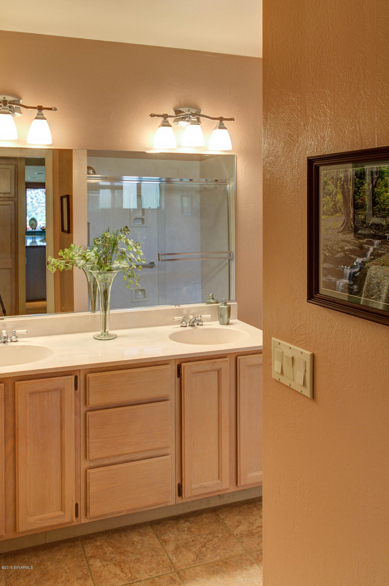140 Mission Road Sedona, AZ 86336 - Photo 19 of 26 Bathroom Suite