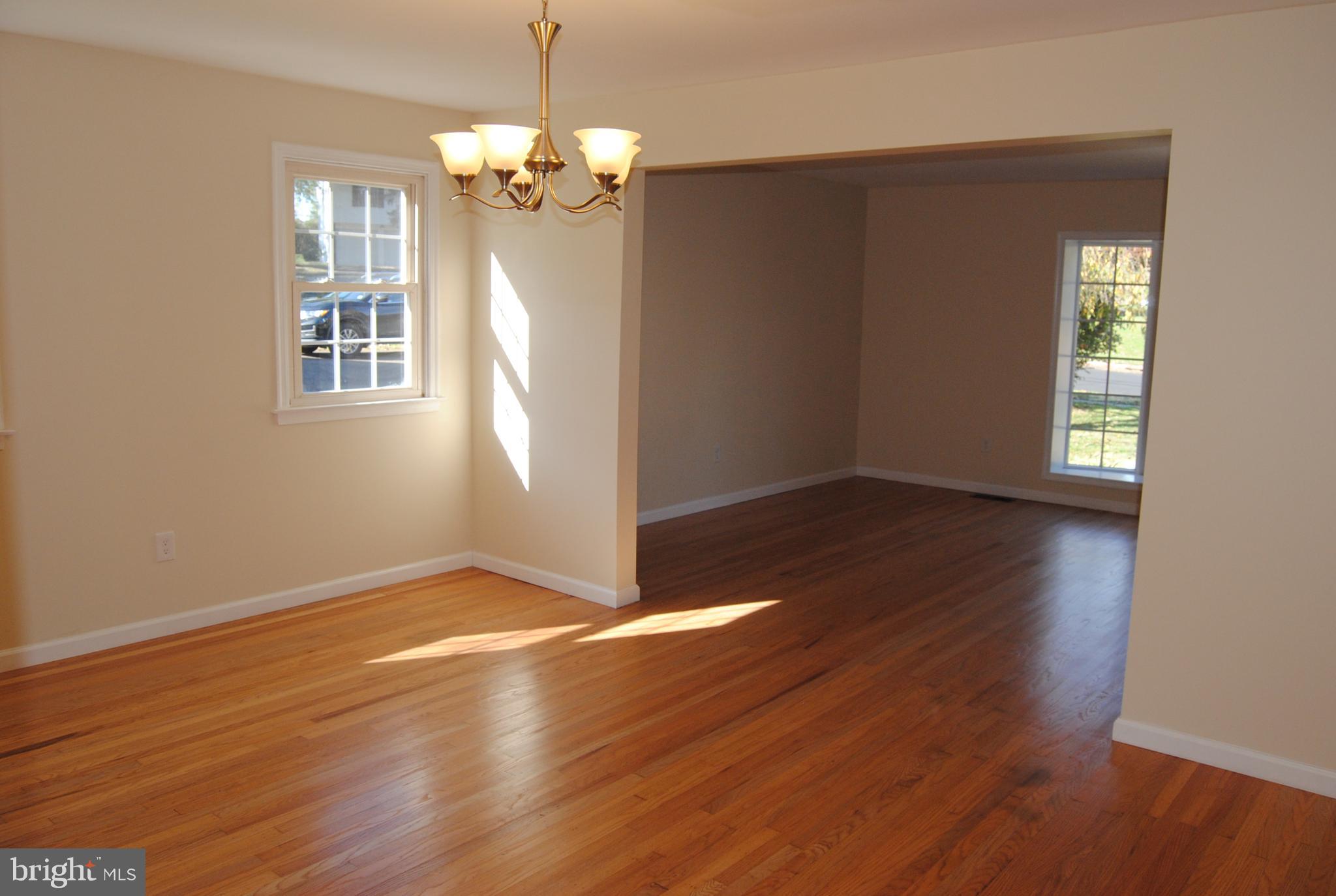 577 Lowell Road Warminster, PA 18974 - Photo 14 of 26 Gallery Image 14