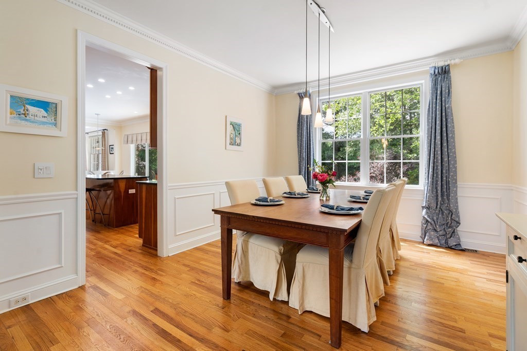 37 Glen Road Hopkinton, MA 01748 - Photo 14 of 42 Gallery Image 14