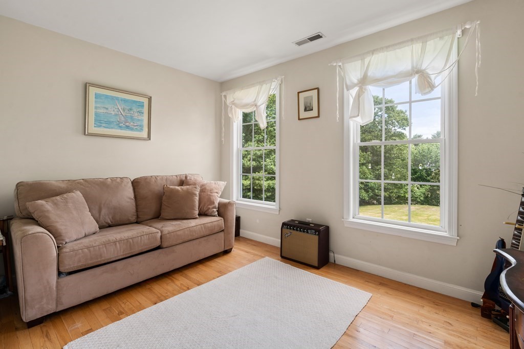 37 Glen Road Hopkinton, MA 01748 - Photo 25 of 42 Gallery Image 25