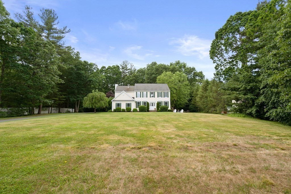 37 Glen Road Hopkinton, MA 01748 - Photo 39 of 42 Gallery Image 39