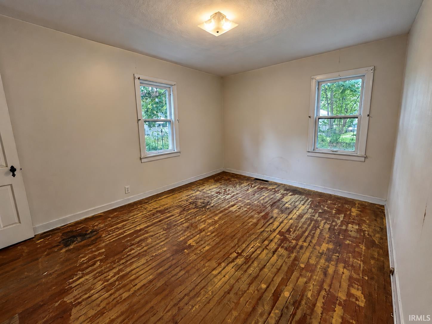 712 West Riverside Avenue Muncie, IN 47303 - Photo 12 of 19 Gallery Image 12