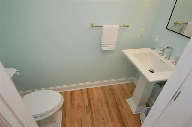 a bathroom with a sink and toilet