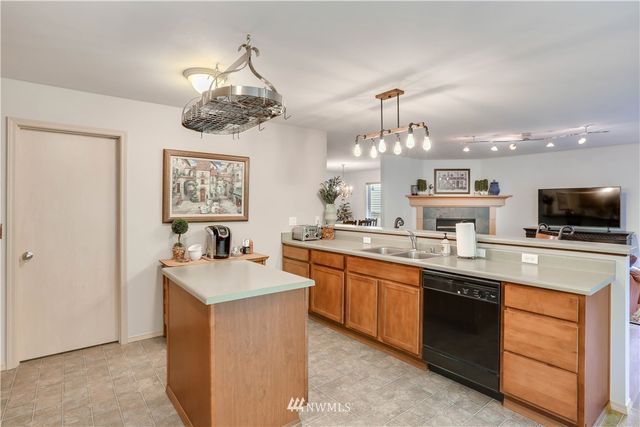 $660,000 | 18220 171st Court Southeast, Renton, WA 98058