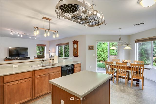 $660,000 | 18220 171st Court Southeast, Renton, WA 98058