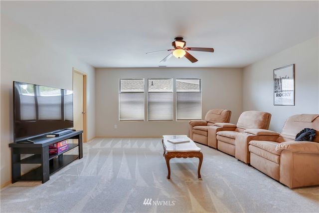 $660,000 | 18220 171st Court Southeast, Renton, WA 98058