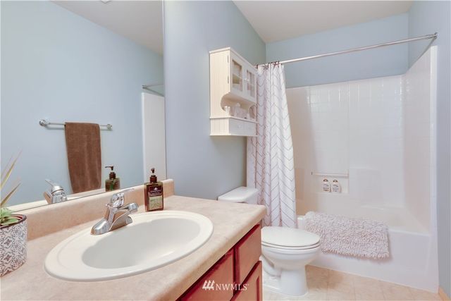 $660,000 | 18220 171st Court Southeast, Renton, WA 98058