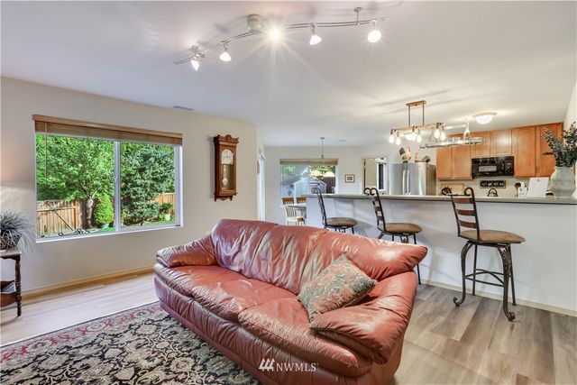 $660,000 | 18220 171st Court Southeast, Renton, WA 98058