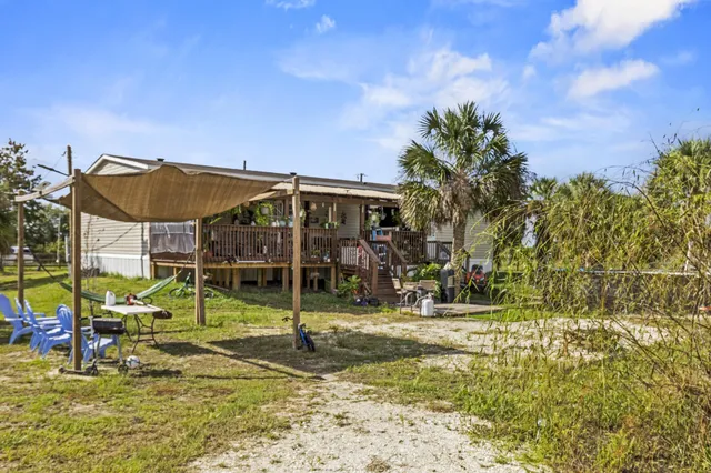 $295,900 | 19621 260th Street, Okeechobee, FL 34972