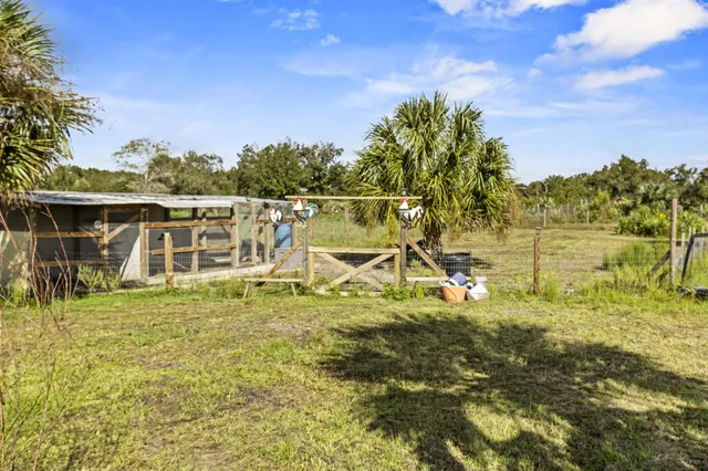 $295,900 | 19621 260th Street, Okeechobee, FL 34972