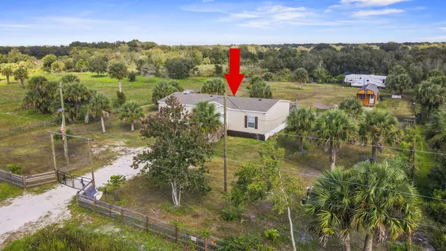 $295,900 | 19621 260th Street, Okeechobee, FL 34972