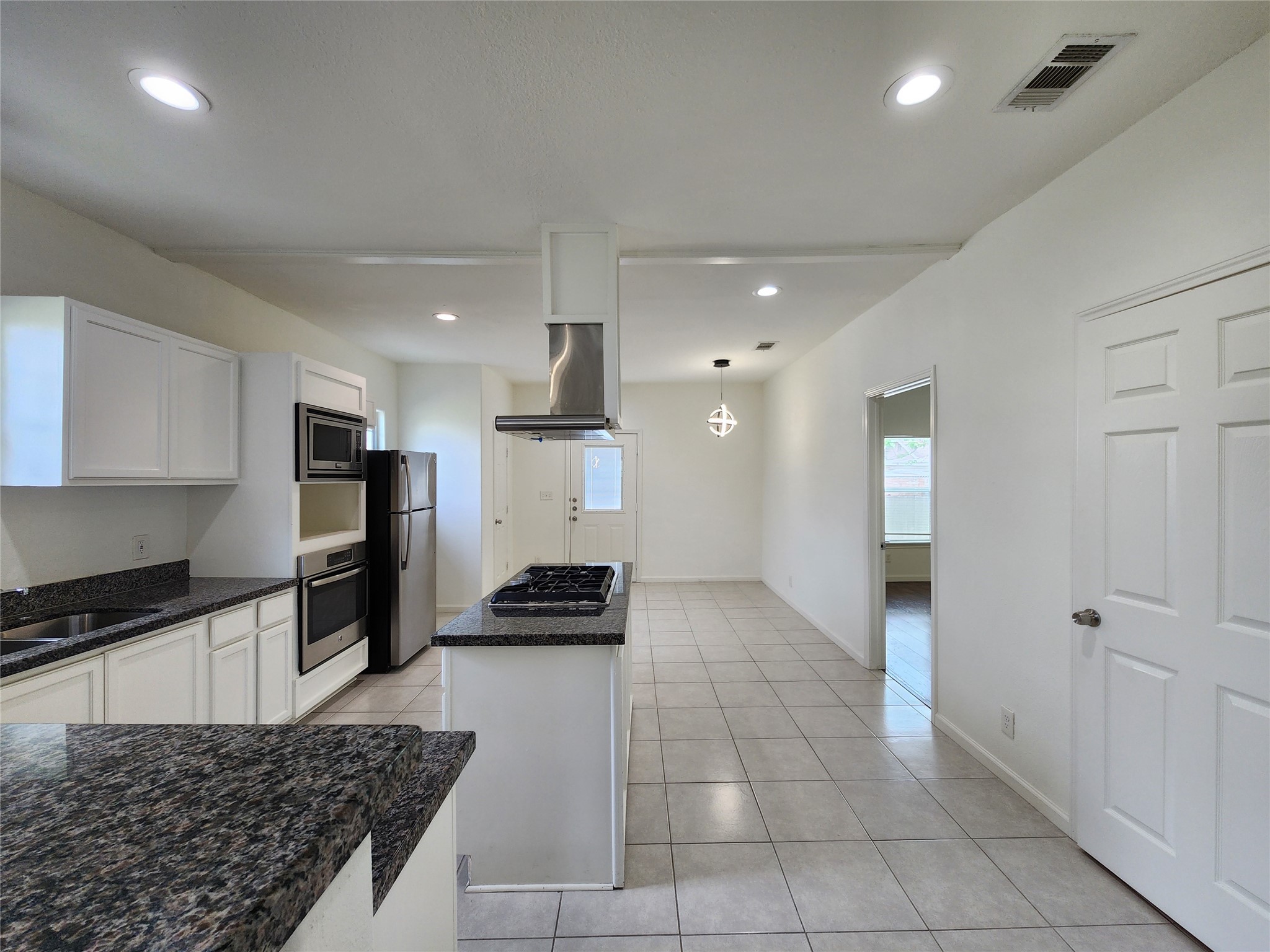 1105 Erin Street Houston, TX 77009 - Photo 13 of 21