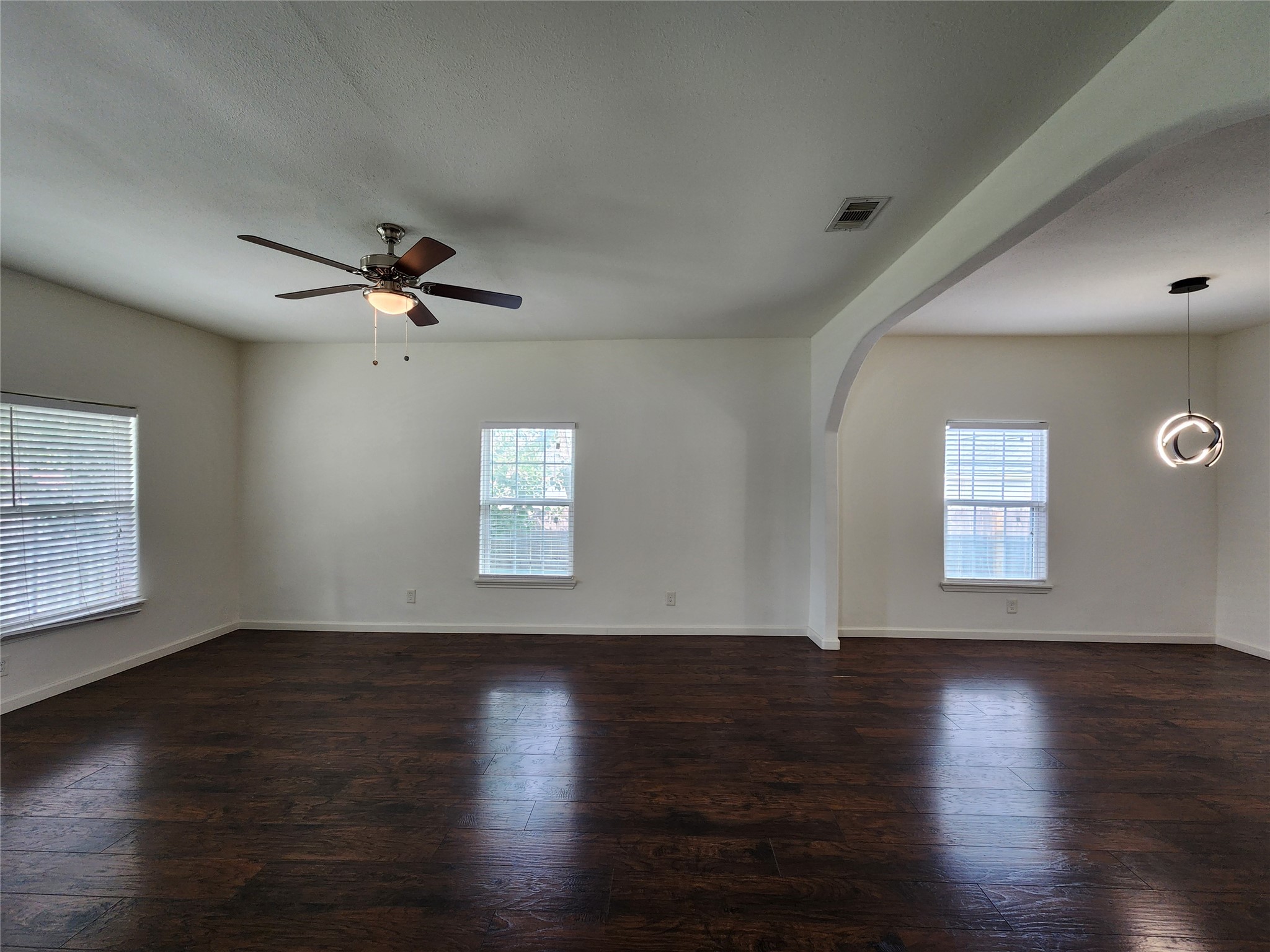 1105 Erin Street Houston, TX 77009 - Photo 5 of 21