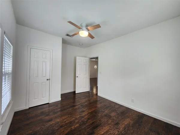 $2,100 | 1105 Erin Street, Houston, TX 77009