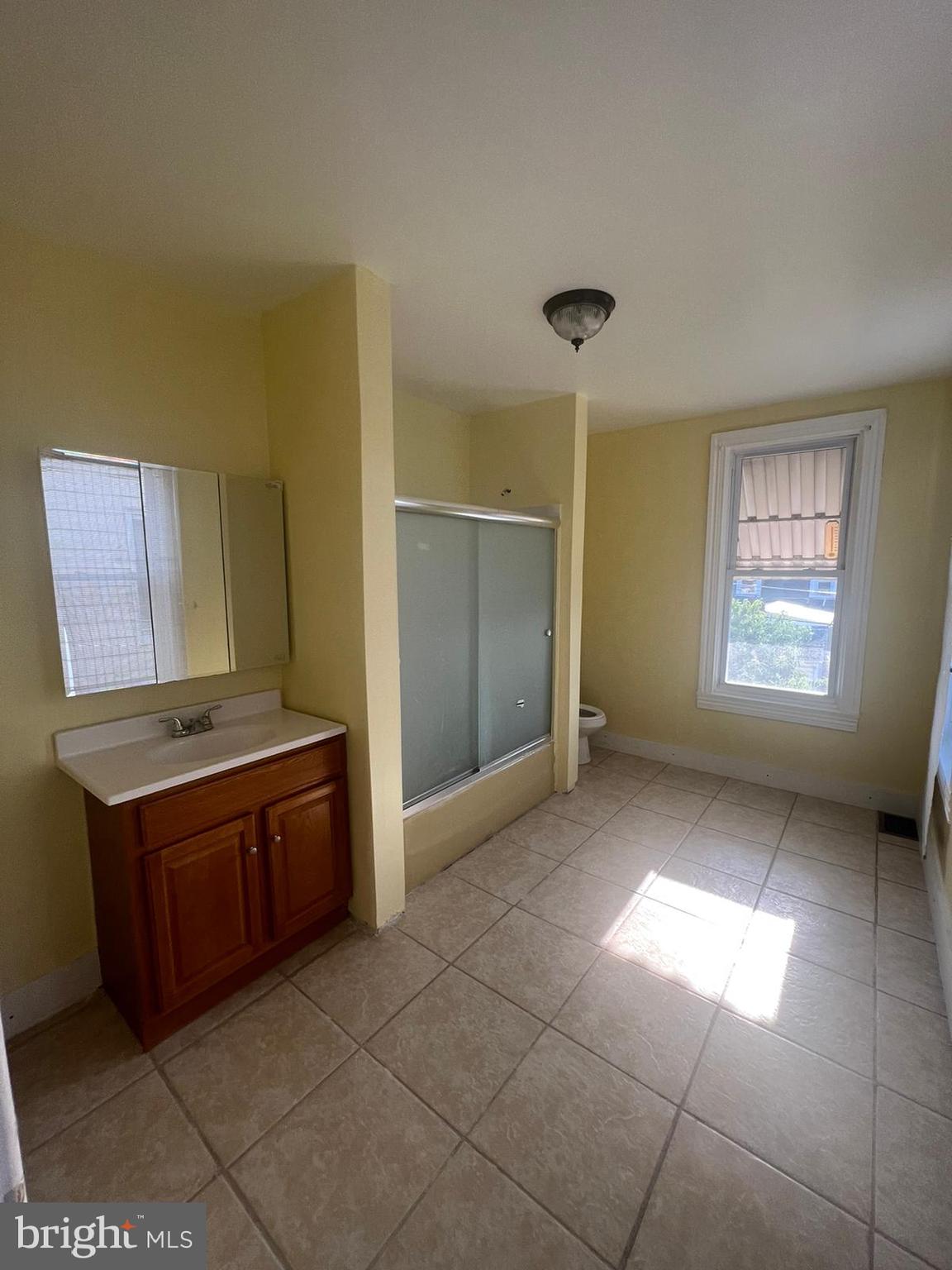 232 Chapel Terrace Reading, PA 19602 - Photo 9 of 15