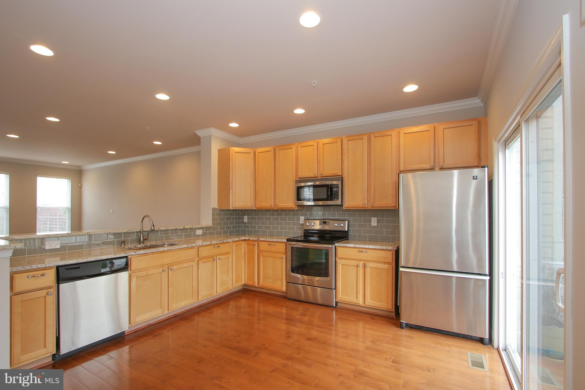 531 Sylvan Court Frederick, MD 21703 - Photo 13 of 30 Kitchen