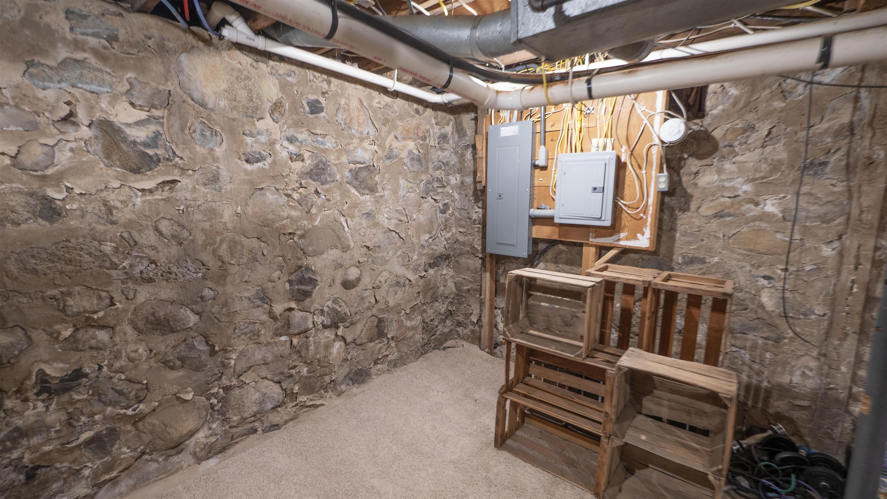 N2345 Parfreyville Road Waupaca, WI 54981 - Photo 30 of 39