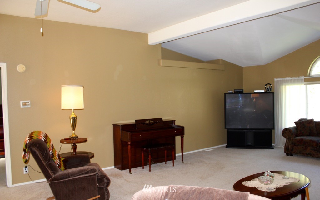 17131 Wood Road Bow, WA 98232 - Photo 11 of 24 Gallery Image 11