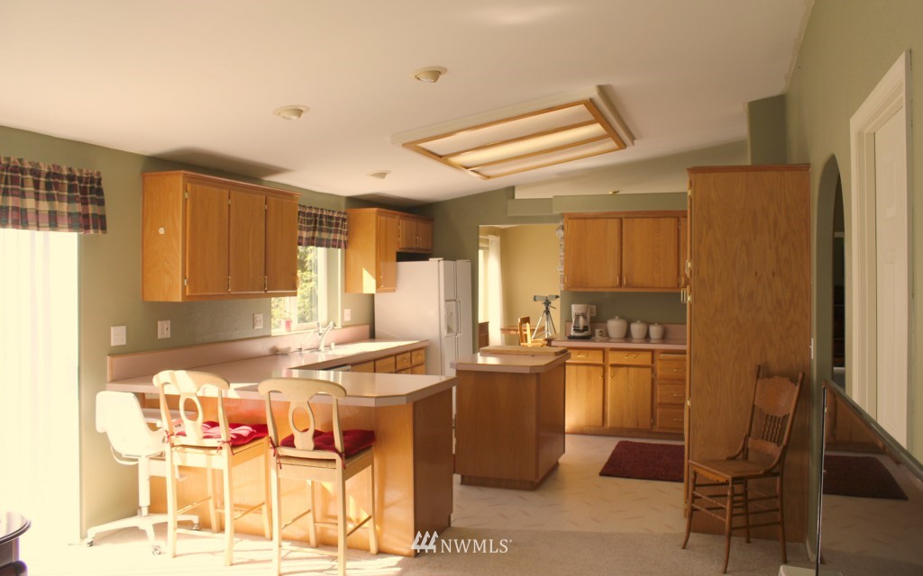 17131 Wood Road Bow, WA 98232 - Photo 6 of 24 Gallery Image 6