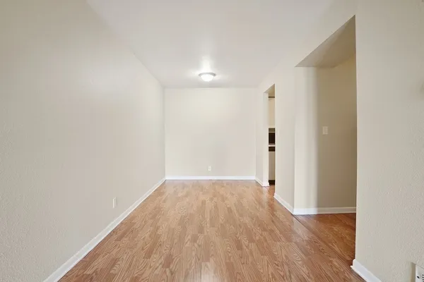 $172,000 | 1895 Tall Oaks Drive, Unit 3508, Aurora, IL 60505