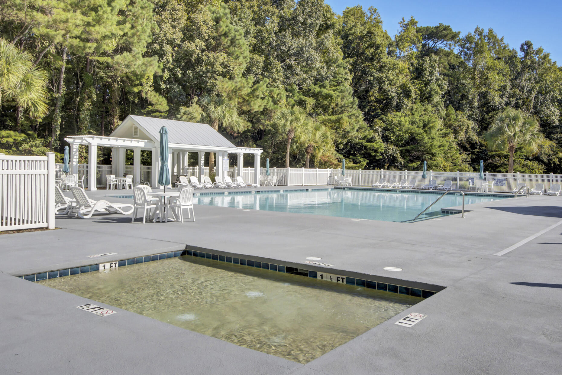 123 Oakbluff Road Summerville, SC 29485 - Photo 41 of 49 (4)