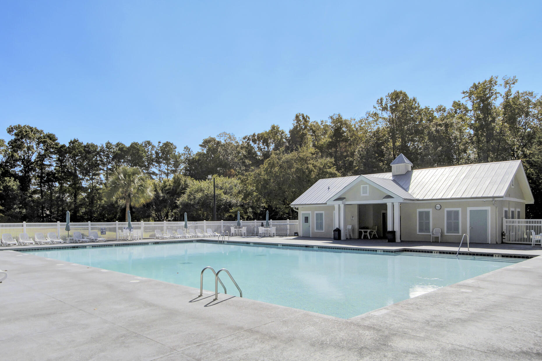 123 Oakbluff Road Summerville, SC 29485 - Photo 42 of 49 (5)