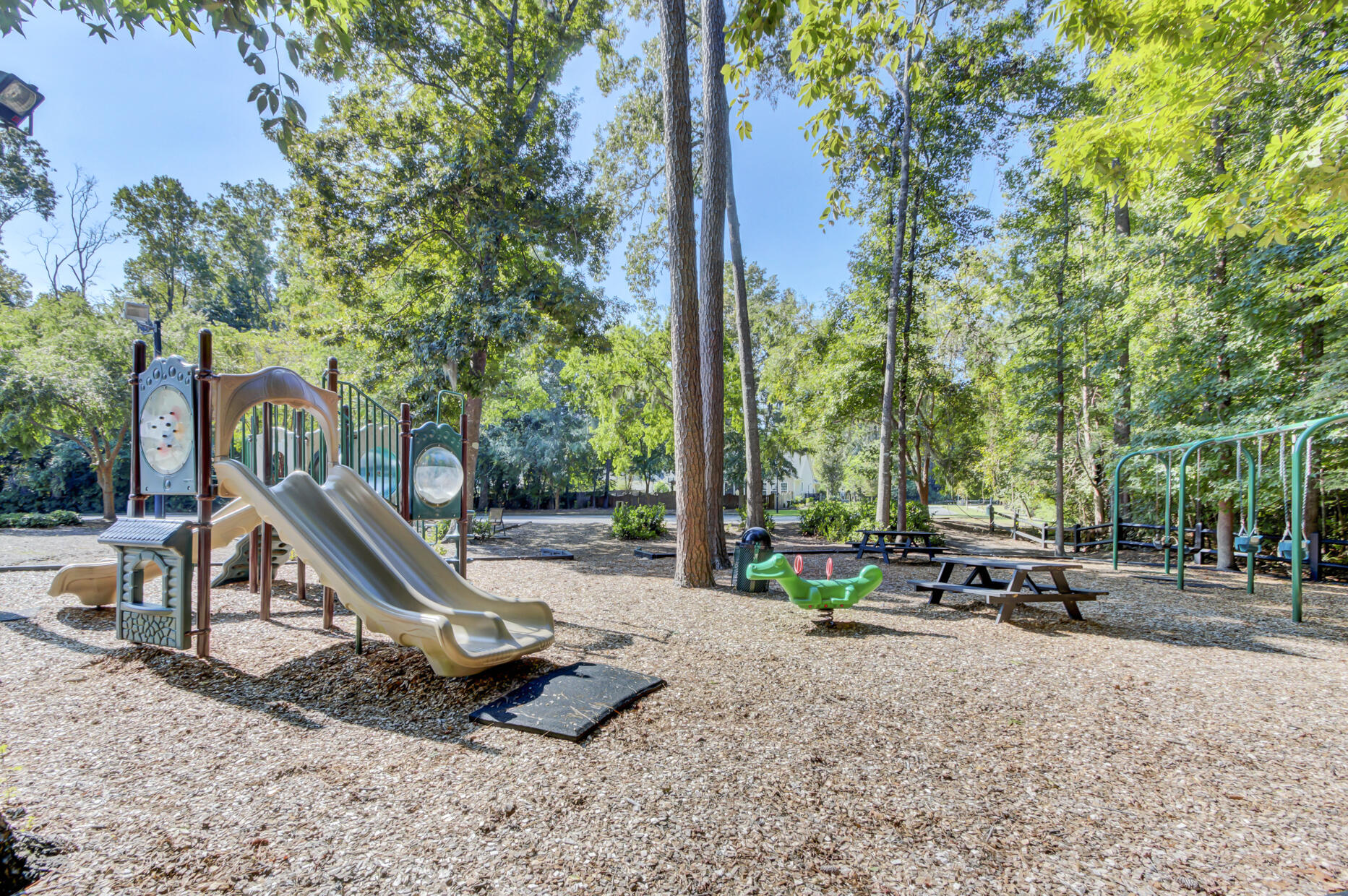 123 Oakbluff Road Summerville, SC 29485 - Photo 45 of 49 (8)