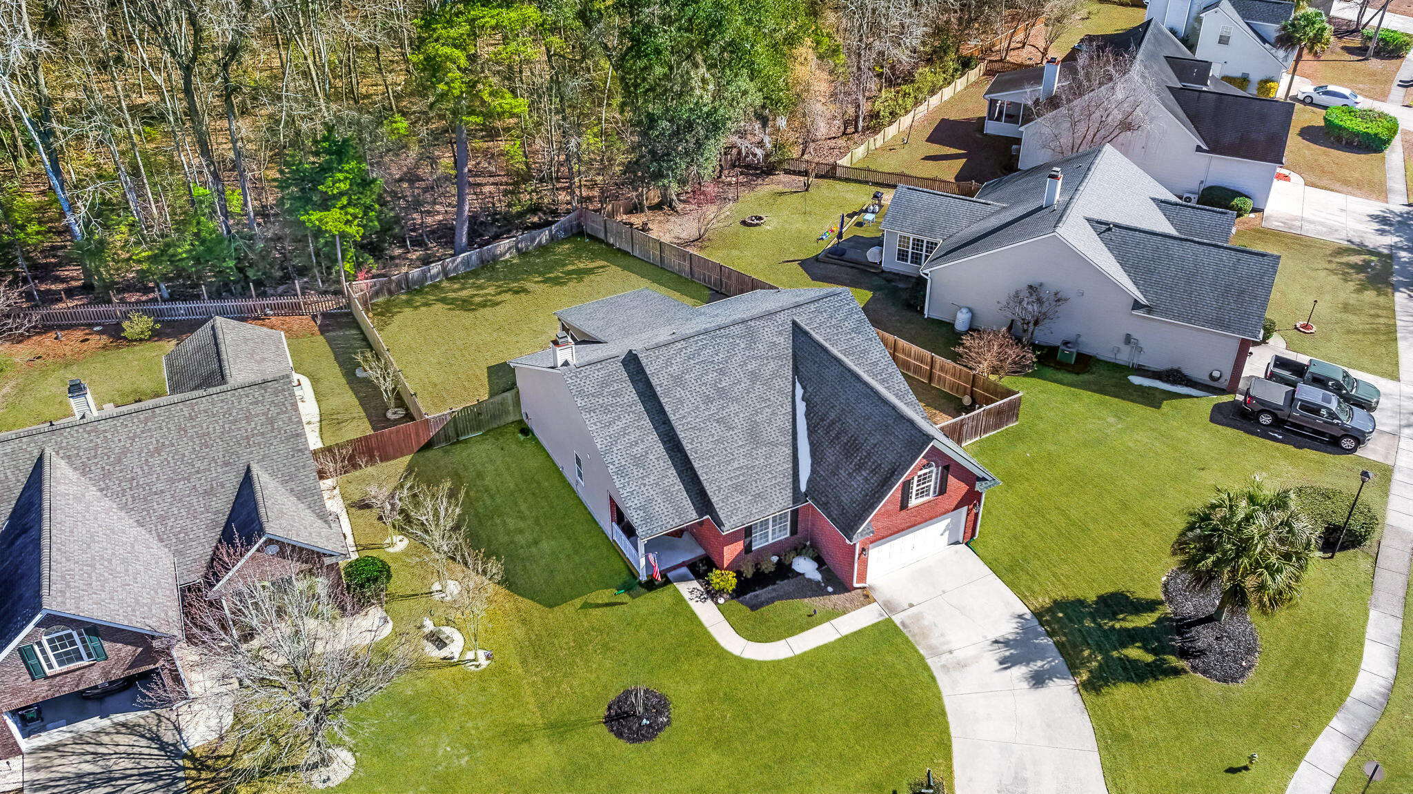 123 Oakbluff Road Summerville, SC 29485 - Photo 9 of 49 4