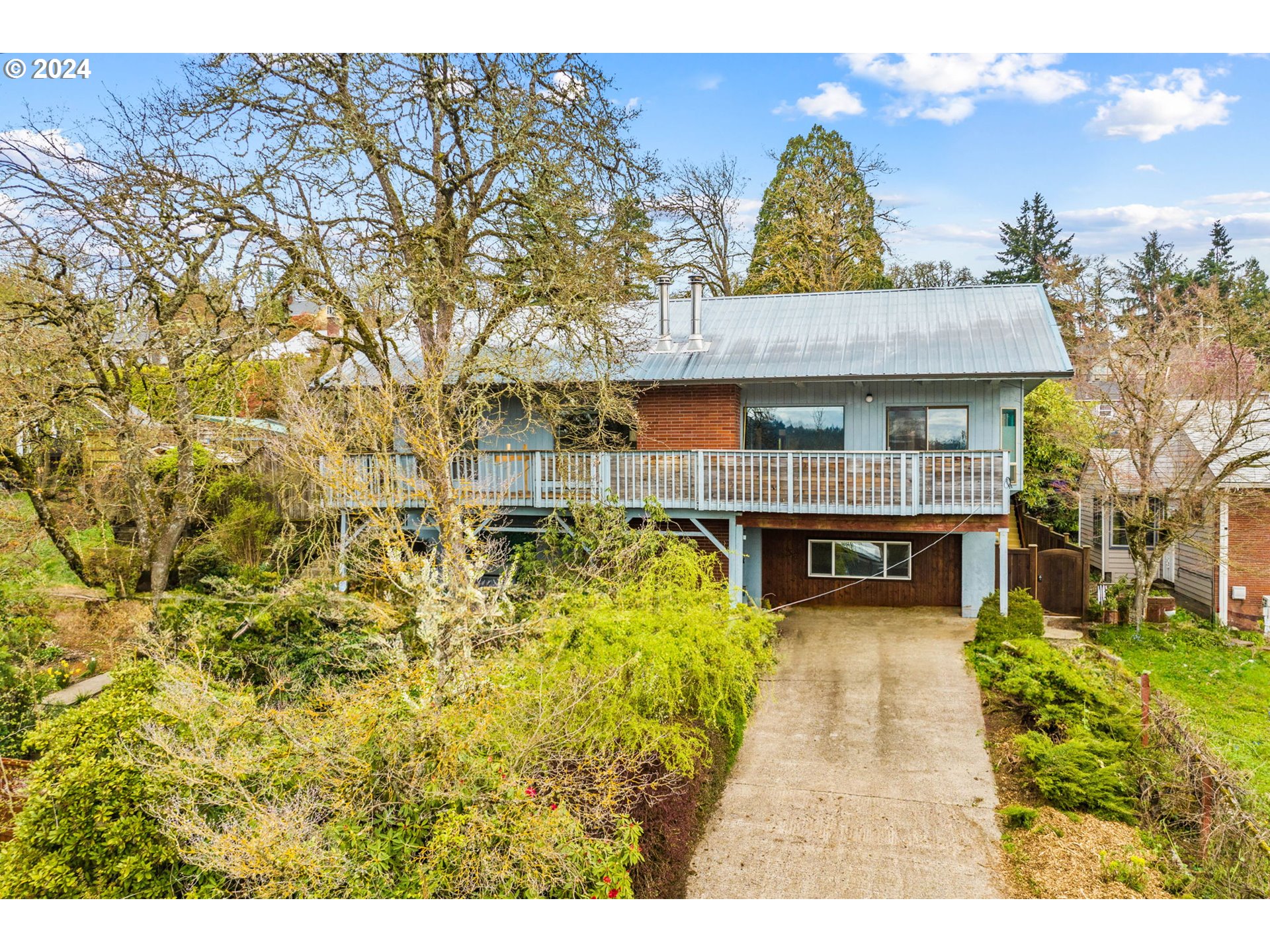 436 West D Street Springfield, OR 97477 - Photo 1 of 42 a view of swimming pool with outdoor seating