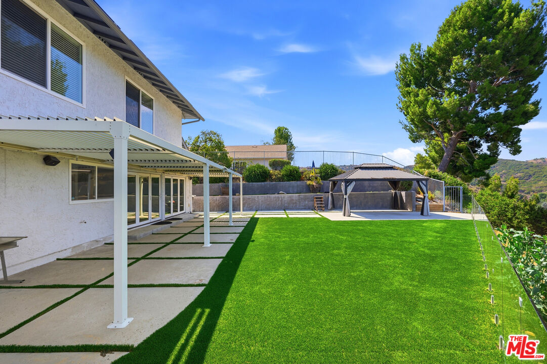 4355 Chaumont Road Los Angeles, CA 91364 - Photo 51 of 51 Gallery Image 51