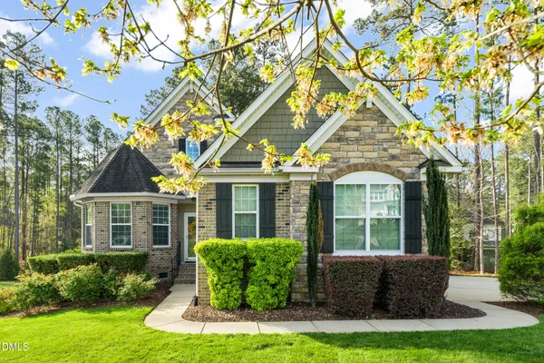$915,000 | 105 Costin Court, Durham, NC 27713