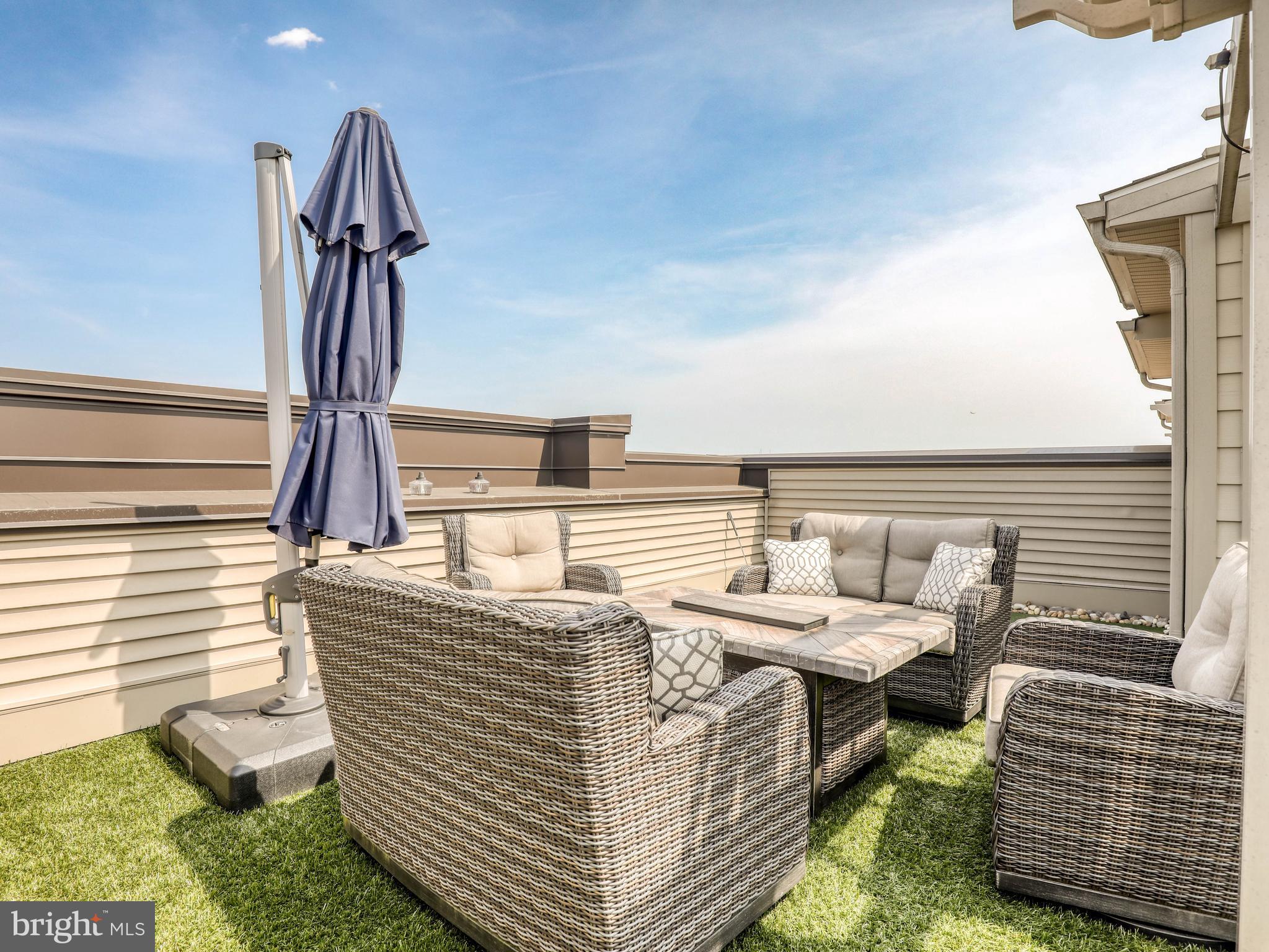 44852 Tiverton Square Ashburn, VA 20147 - Photo 7 of 45 Stunning One Loudoun home with rooftop terrace