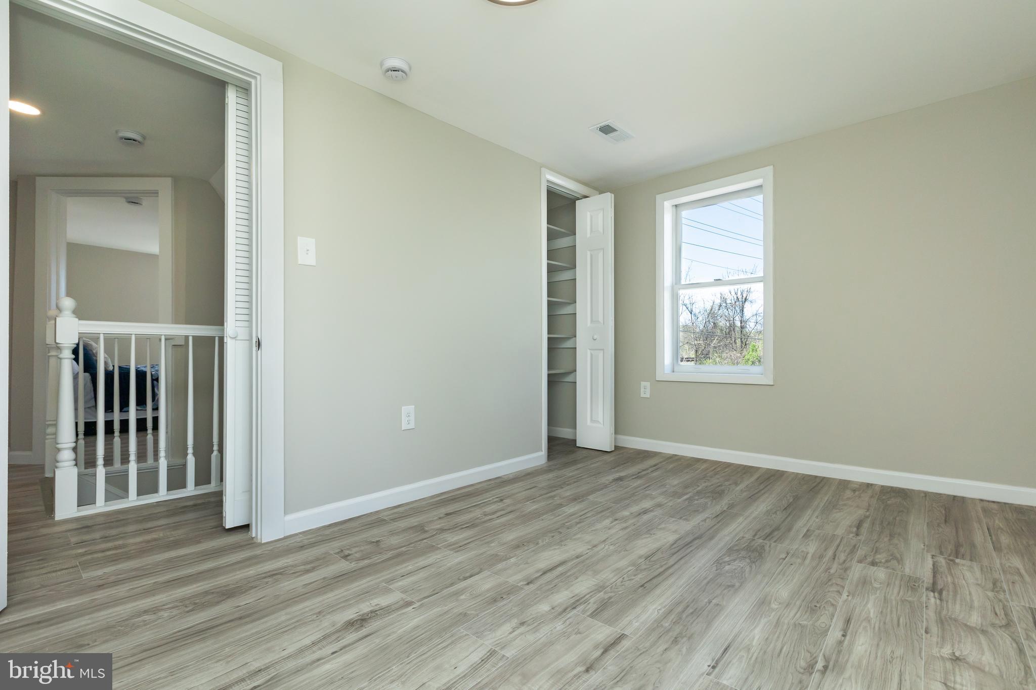 2407 Hammonds Ferry Road Halethorpe, MD 21227 - Photo 34 of 43