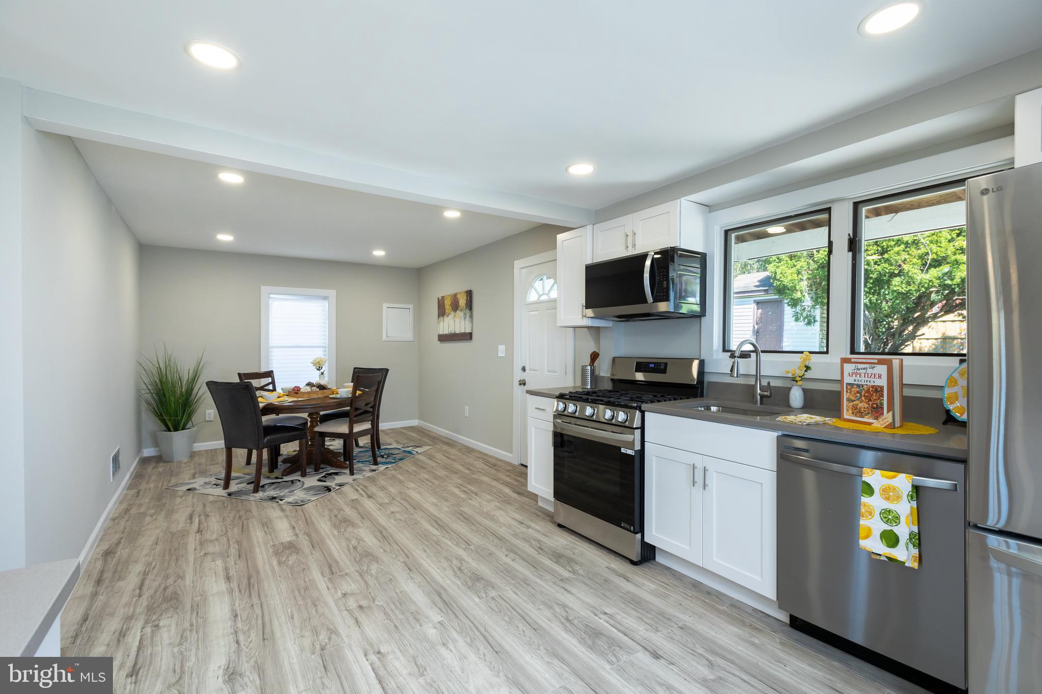 2407 Hammonds Ferry Road Halethorpe, MD 21227 - Photo 8 of 43