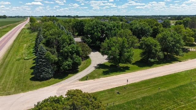 3155 Matthew Drive Windom, MN 56101 - Photo 1 of 46