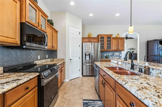 a view of a workspace with furniture and entryway