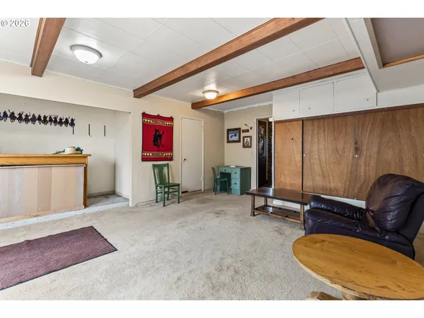 $399,000 | 24 Northeast Mt Hebron Drive, Pendleton, OR 97801