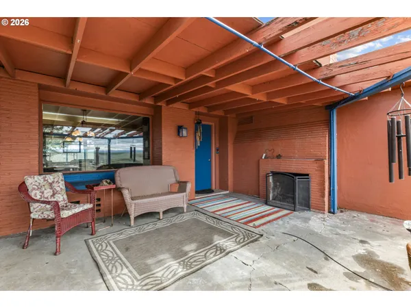 $399,000 | 24 Northeast Mt Hebron Drive, Pendleton, OR 97801