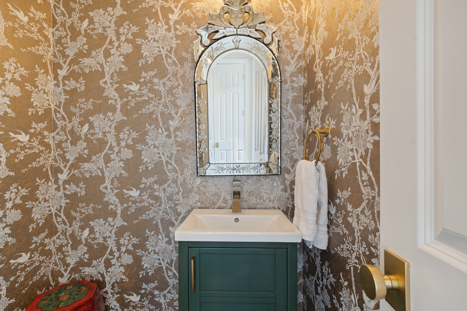 775 Endicott Road Highwood, IL 60040 - Photo 14 of 30 a bathroom with a sink and a mirror