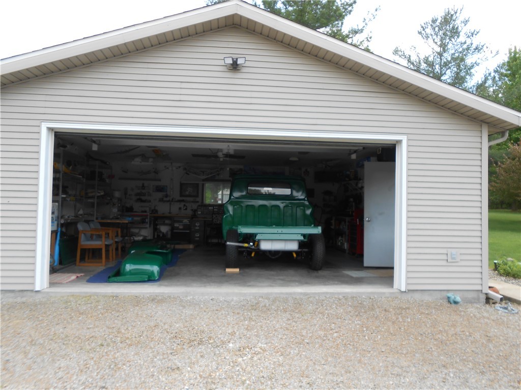6390 Snake Trail Road Charleston, IL 61920 - Photo 20 of 23
