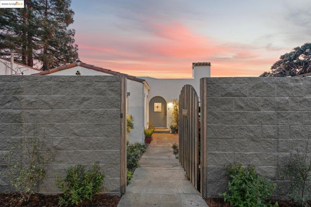 $899,000 | 608 Colusa Avenue, Berkeley, CA 94707