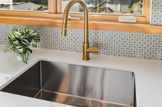 $899,000 | 608 Colusa Avenue, Berkeley, CA 94707