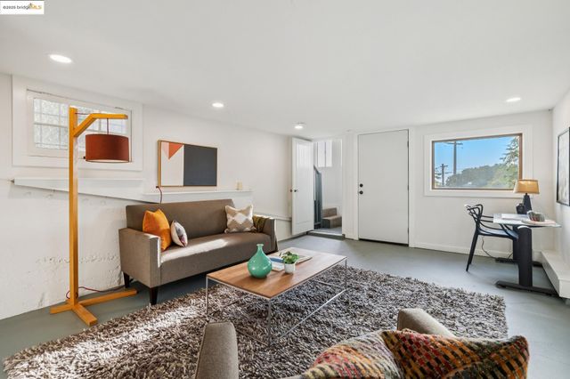 $899,000 | 608 Colusa Avenue, Berkeley, CA 94707