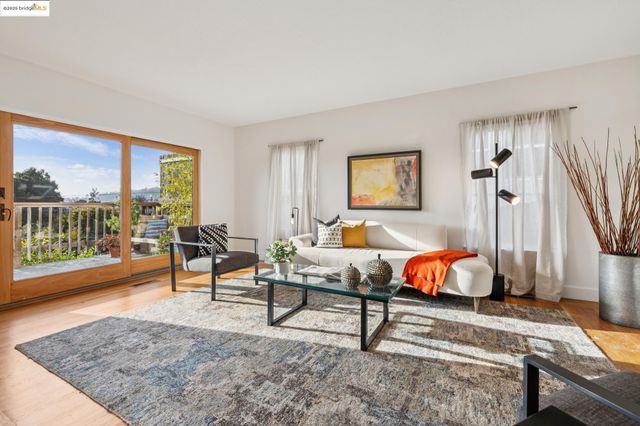 $899,000 | 608 Colusa Avenue, Berkeley, CA 94707