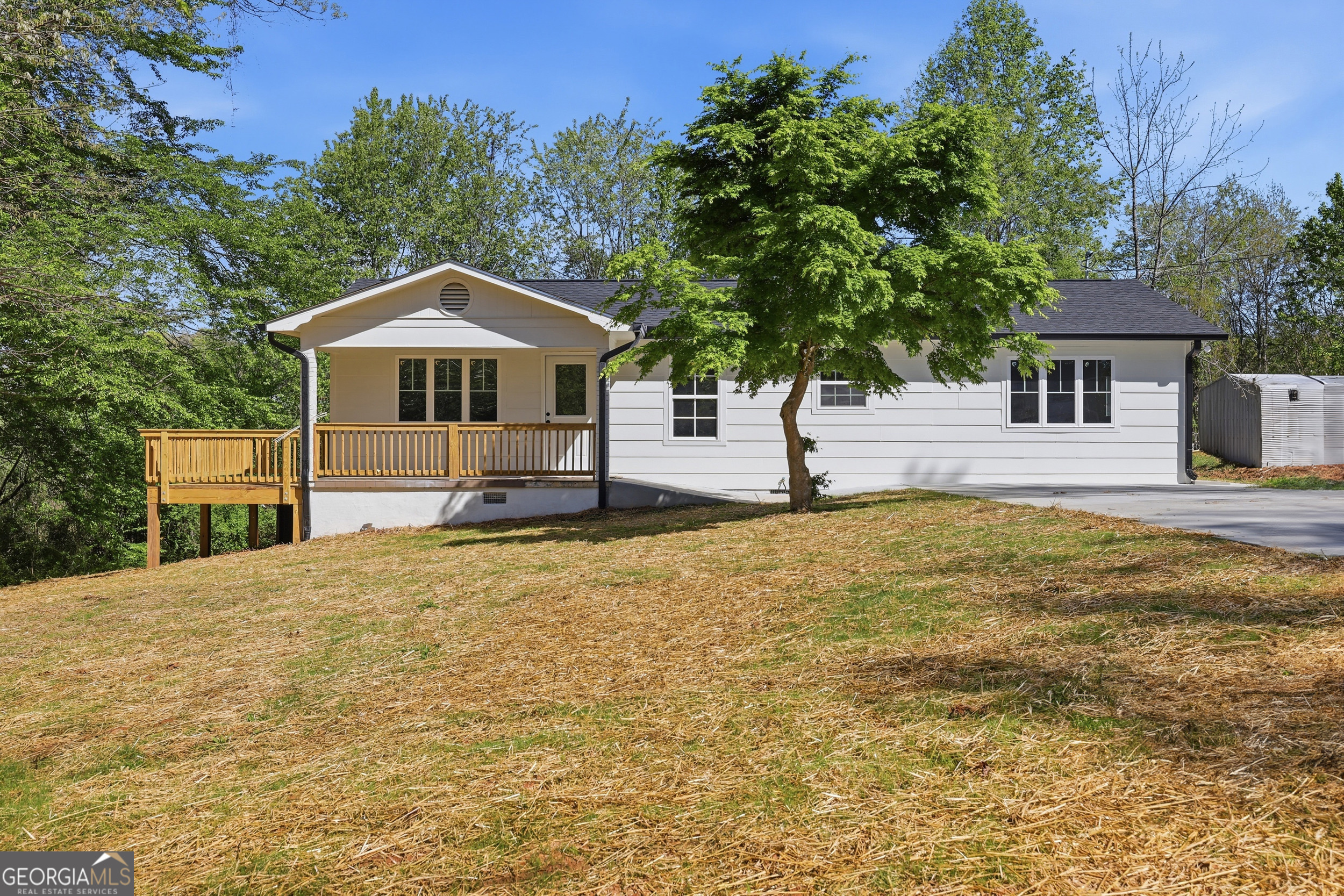 165 Pearl Street Clarkesville, GA 30523 - Photo 4 of 46