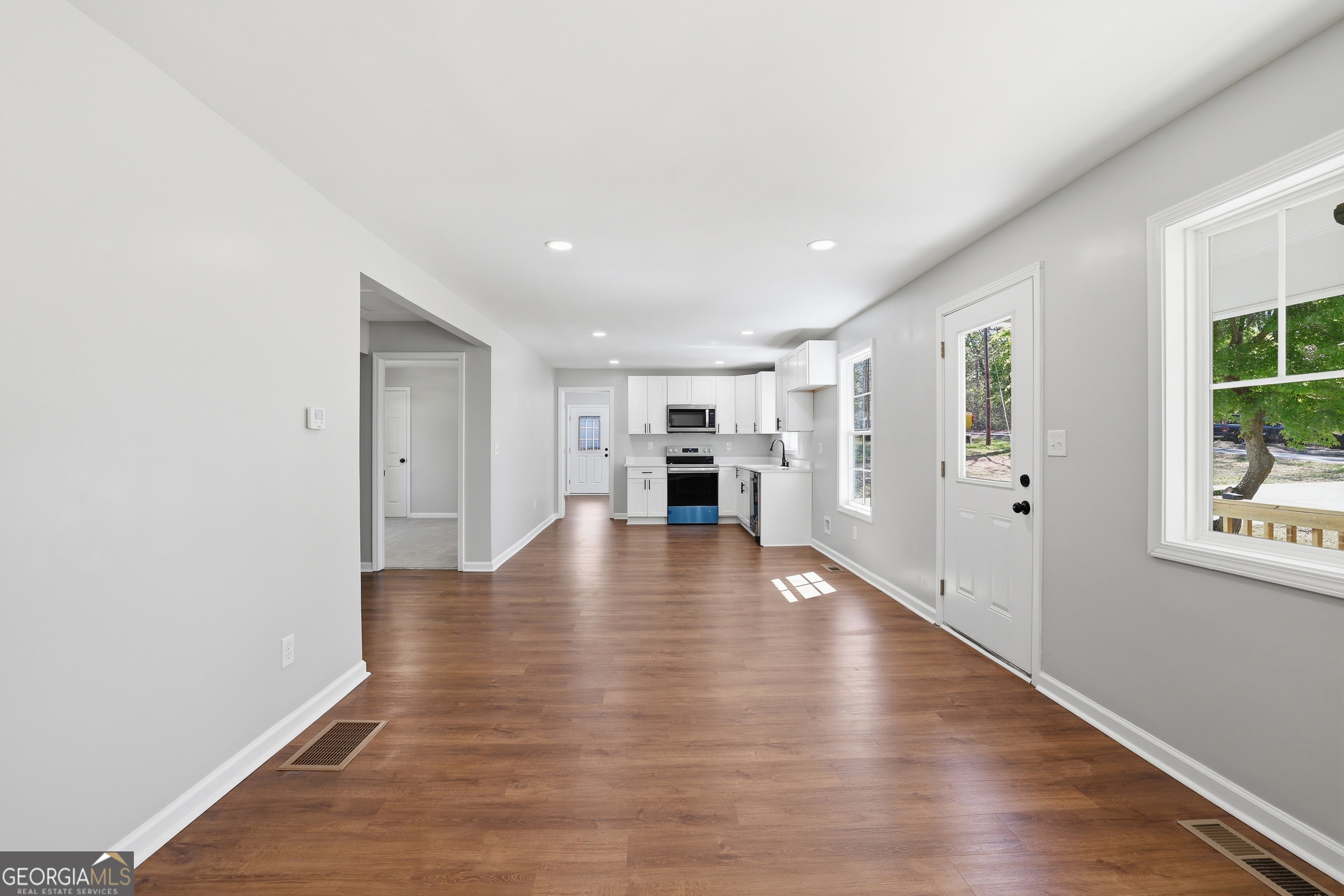 165 Pearl Street Clarkesville, GA 30523 - Photo 7 of 46