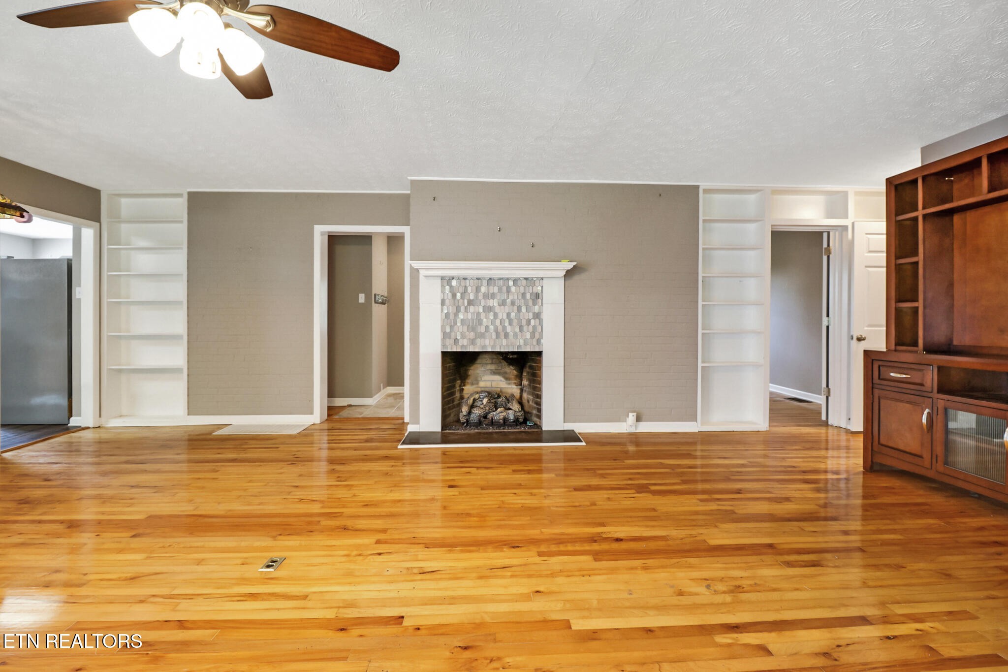 102 Tabor Road Oak Ridge, TN 37830 - Photo 13 of 37