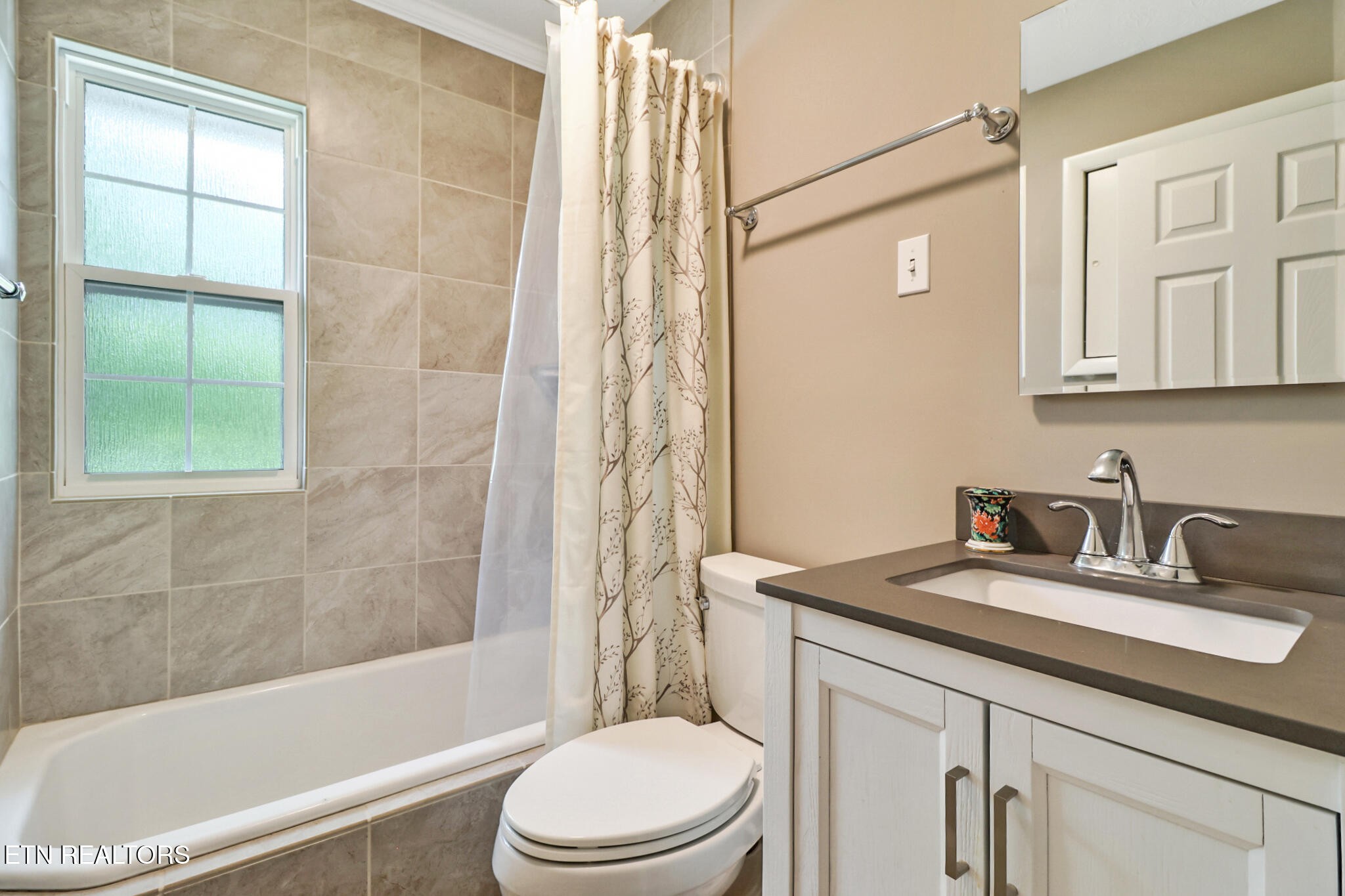 102 Tabor Road Oak Ridge, TN 37830 - Photo 19 of 37